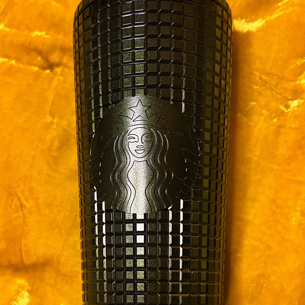 💚 Starbucks Holiday 2021 Dark Green Grid Tumbler 24 oz 💚
